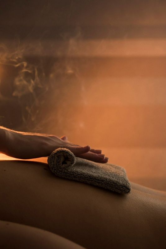 Что такое массаж горячими камнями и каковы его преимущества? Что такое массаж горячими камнями и каковы его преимущества?